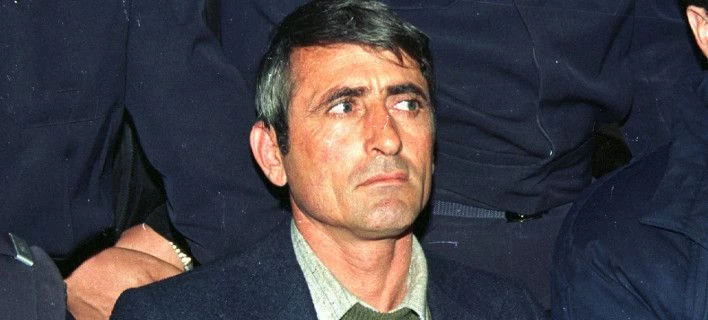 Οταν η κοινή γνώμη στην Ελλάδα έμαθε τον άγραφο νόμο των φυλακών – Η υπόθεση του Μανώλη Δουρή